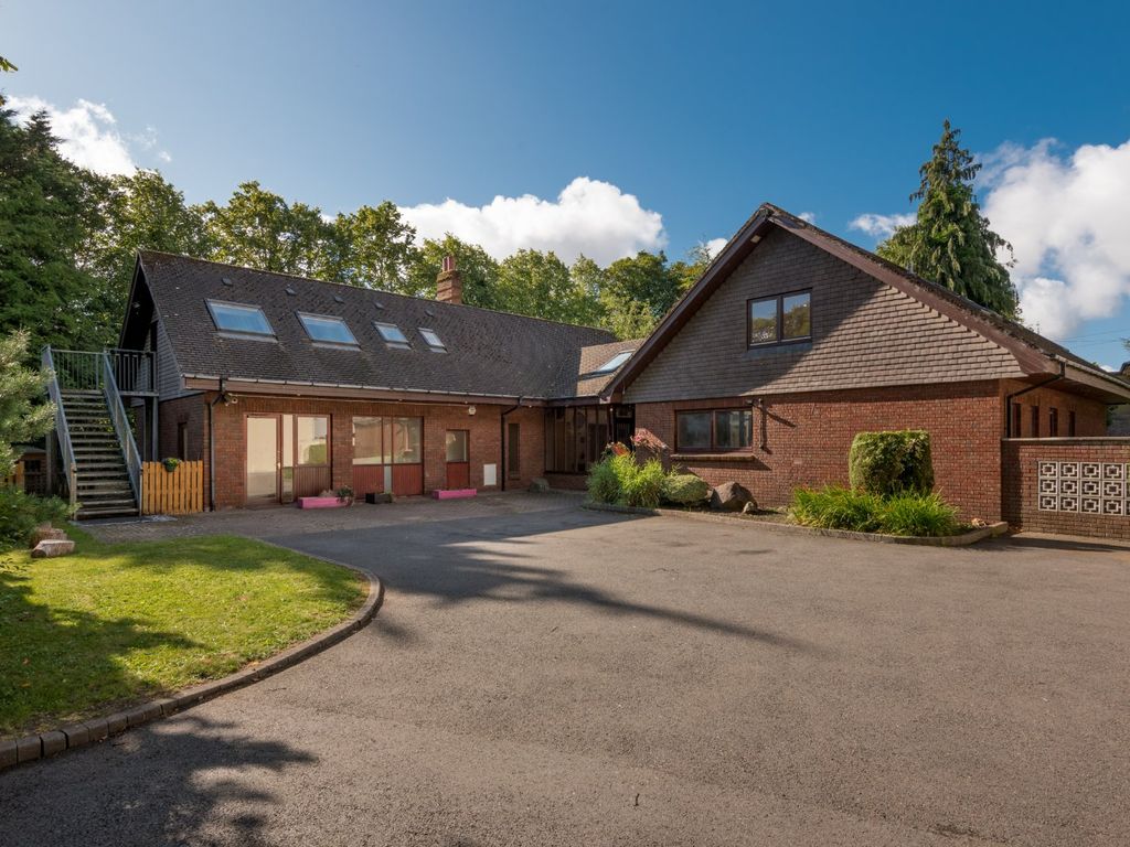 7 bed detached house for sale in 3 Eskview Villas, Dalkeith, Midlothian EH22, £735,000