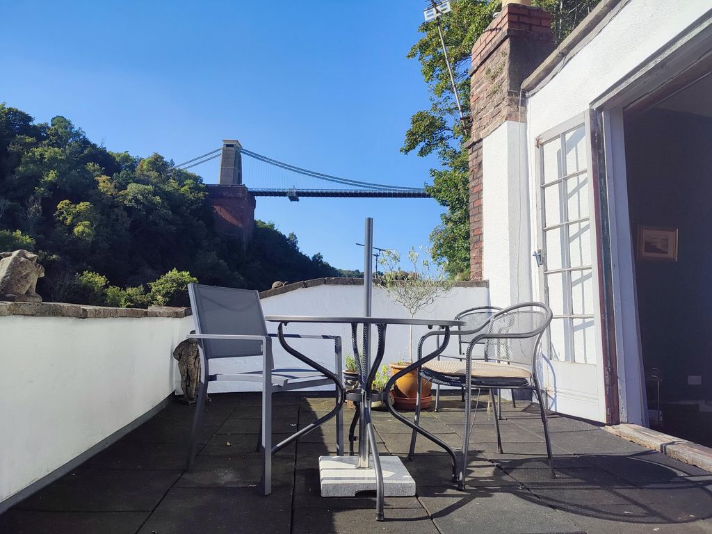 4 bed terraced house for sale in Hotwell Road, Bristol BS8, £475,000