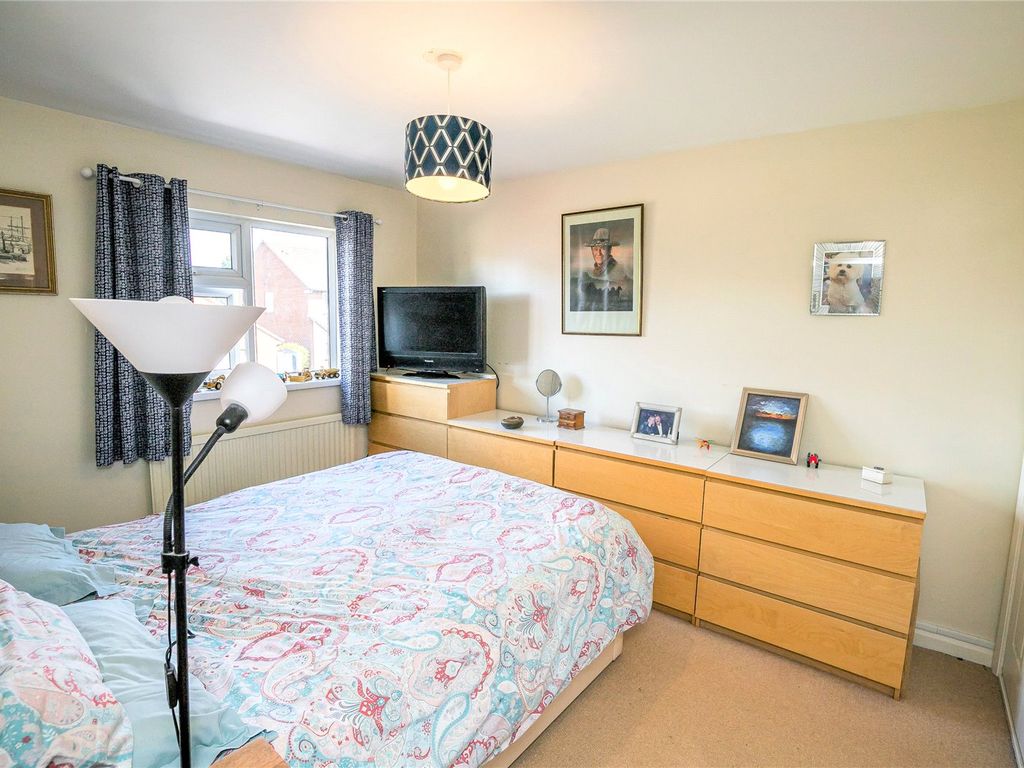 4 bed detached house for sale in Berllan Close, Rhoswiel, Weston Rhyn, Oswestry SY10, £345,000