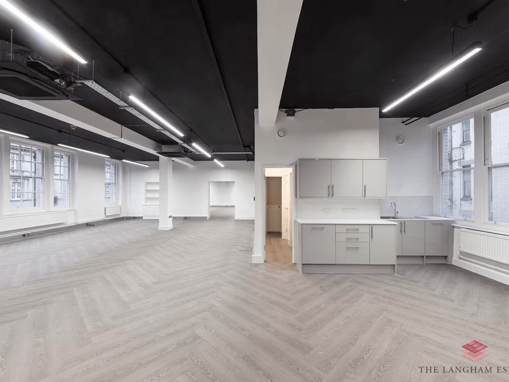 Office to let in Great Portland Street, London W1W, £350 pa