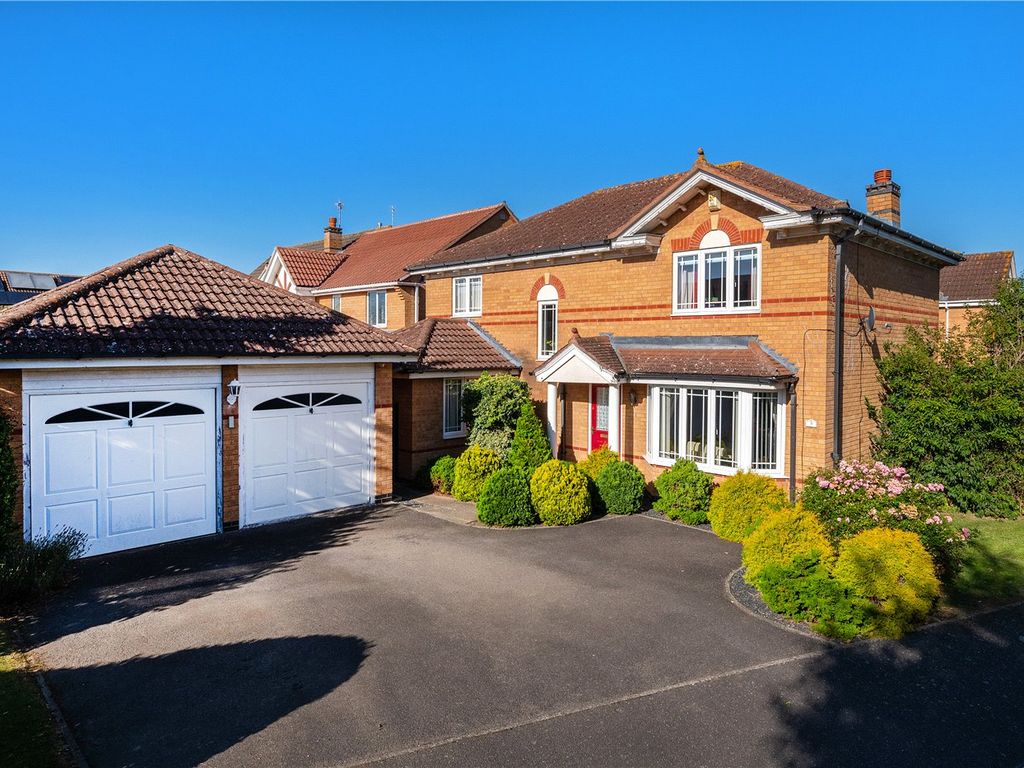 4 bed detached house for sale in Bede Close, Quarrington, Sleaford, Lincolnshire NG34, £345,000