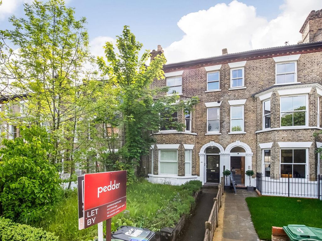 2 bed flat for sale in Norwood Road, Herne Hill, London SE24, £450,000