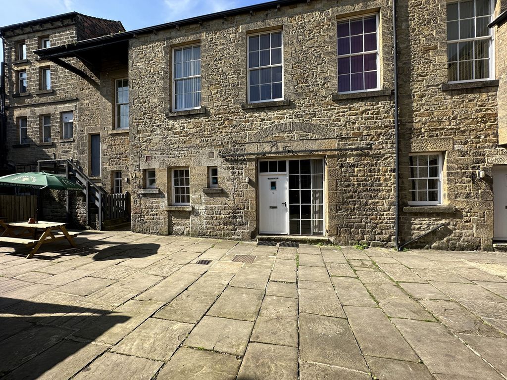 6 bed cottage for sale in The Stables, Pateley Bridge HG3, £575,000
