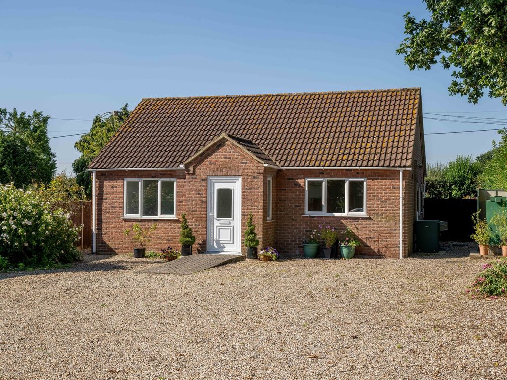 3 bed detached bungalow for sale in Dunham Road, Sporle, King's Lynn PE32, £425,000
