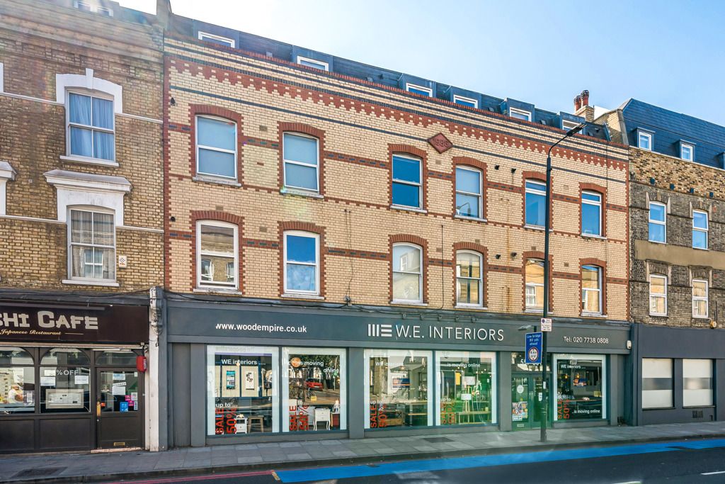 Retail premises to let in 557-561 Battersea Park Road, London, Greater London SW11, £45,000 pa