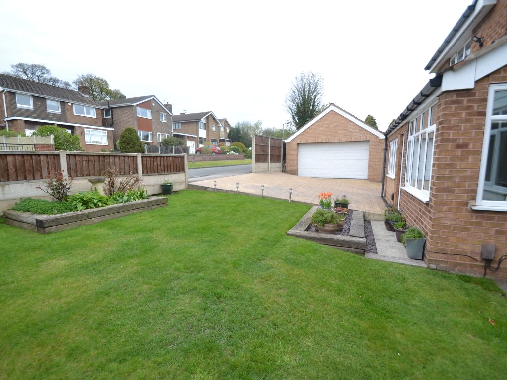 4 bed detached house for sale in Paddock Close, Staincross, Barnsley S75, £450,000