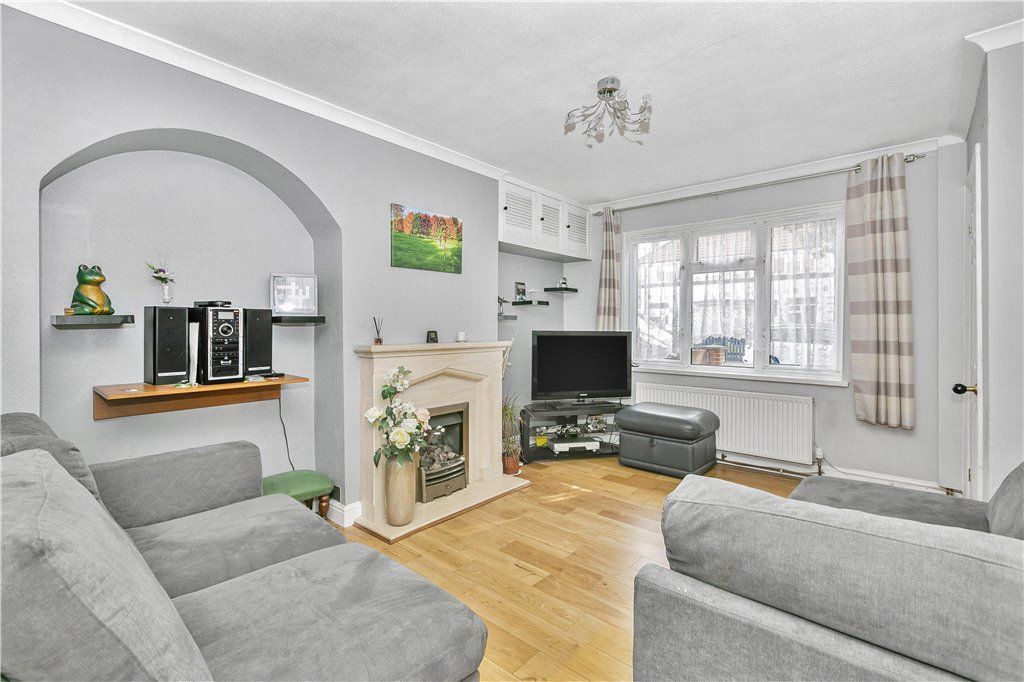 2 bed terraced house for sale in Gostling Road, Twickenham TW2, £475,000