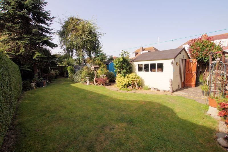2 bed detached bungalow for sale in White Hart Lane, Portchester, Fareham PO16, £425,000