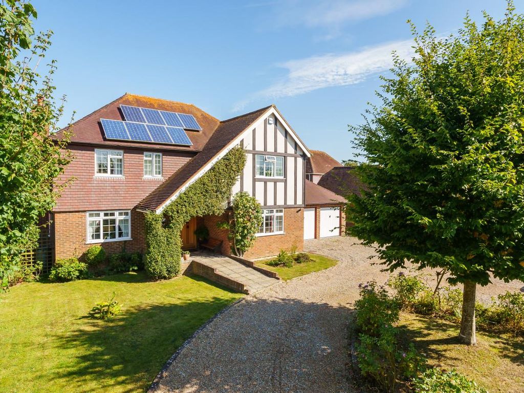 5 bed detached house for sale in Chartway Street, Sutton Valence, Maidstone ME17, £900,000