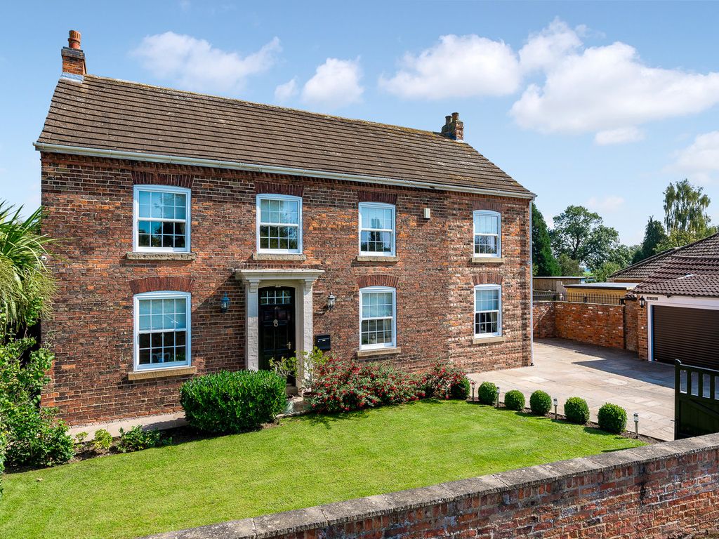 6 bed detached house for sale in Nanny Lane, Church Fenton, Tadcaster LS24, £885,000