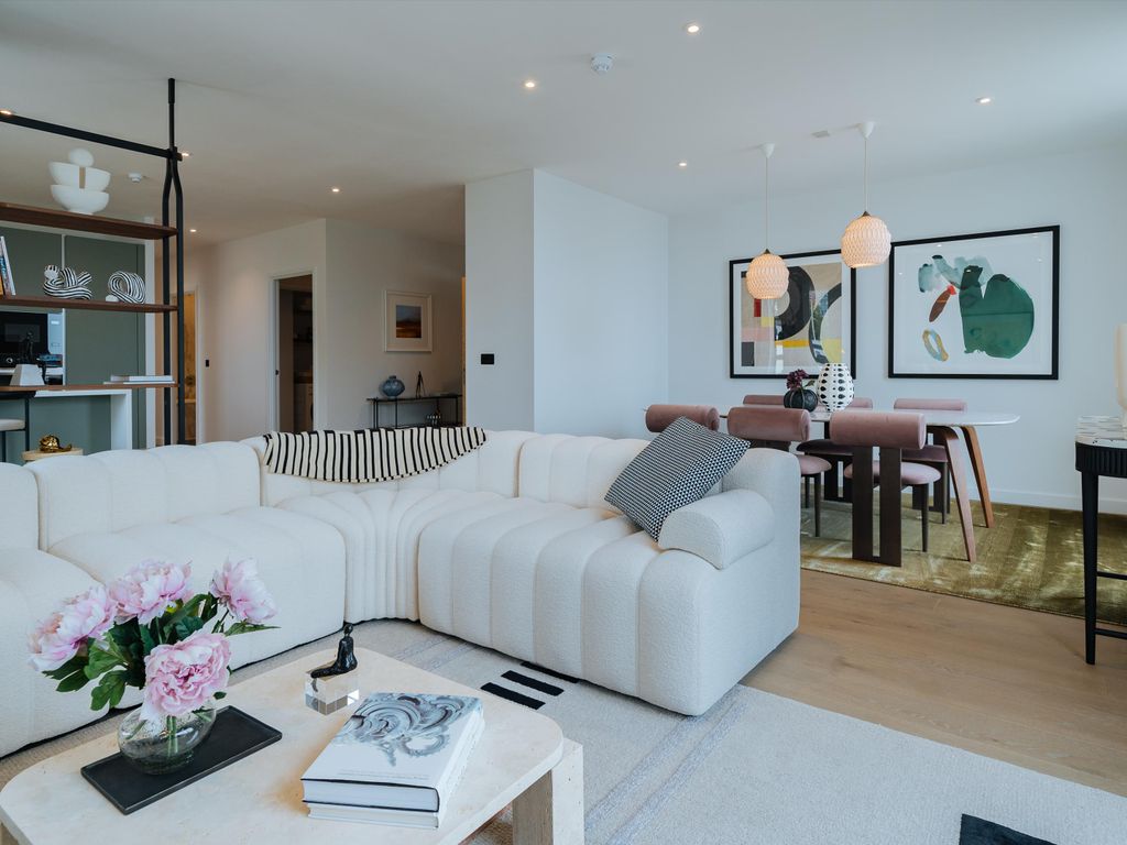 New home, 2 bed flat for sale in Hurlingham Waterfront, Carnwath Road, London SW6, £2,325,000