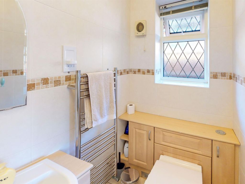 3 bed detached bungalow for sale in Heron Way, Mickleover, Derby DE3, £375,000