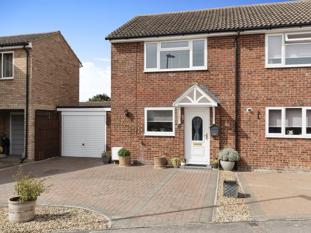 2 bed semi-detached house for sale in Bramley Avenue, Melbourn, Royston SG8, £365,000