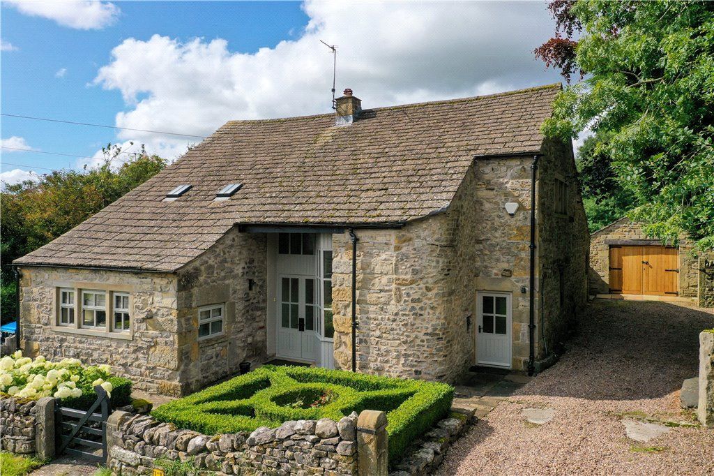 4 bed barn conversion for sale in Calton, Skipton, North Yorkshire BD23, £895,000