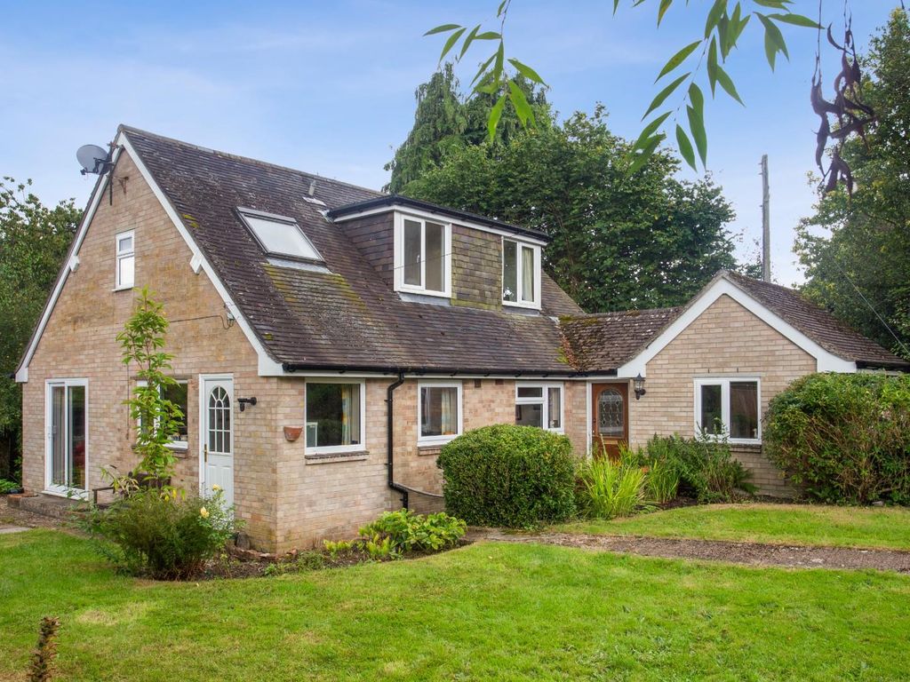 4 bed detached house for sale in Bugmore Lane, East Grimstead, Salisbury SP5, £525,000