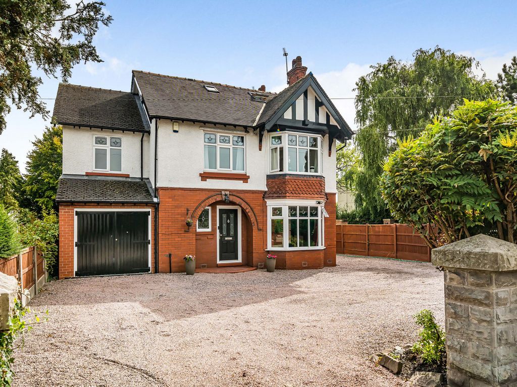 5 bed detached house for sale in London Road South, Poynton SK12, £750,000