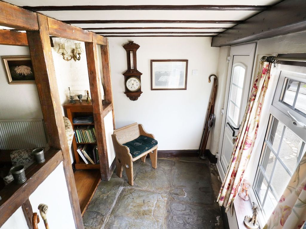 3 bed cottage for sale in High Street, Broom, Alcester B50, £450,000