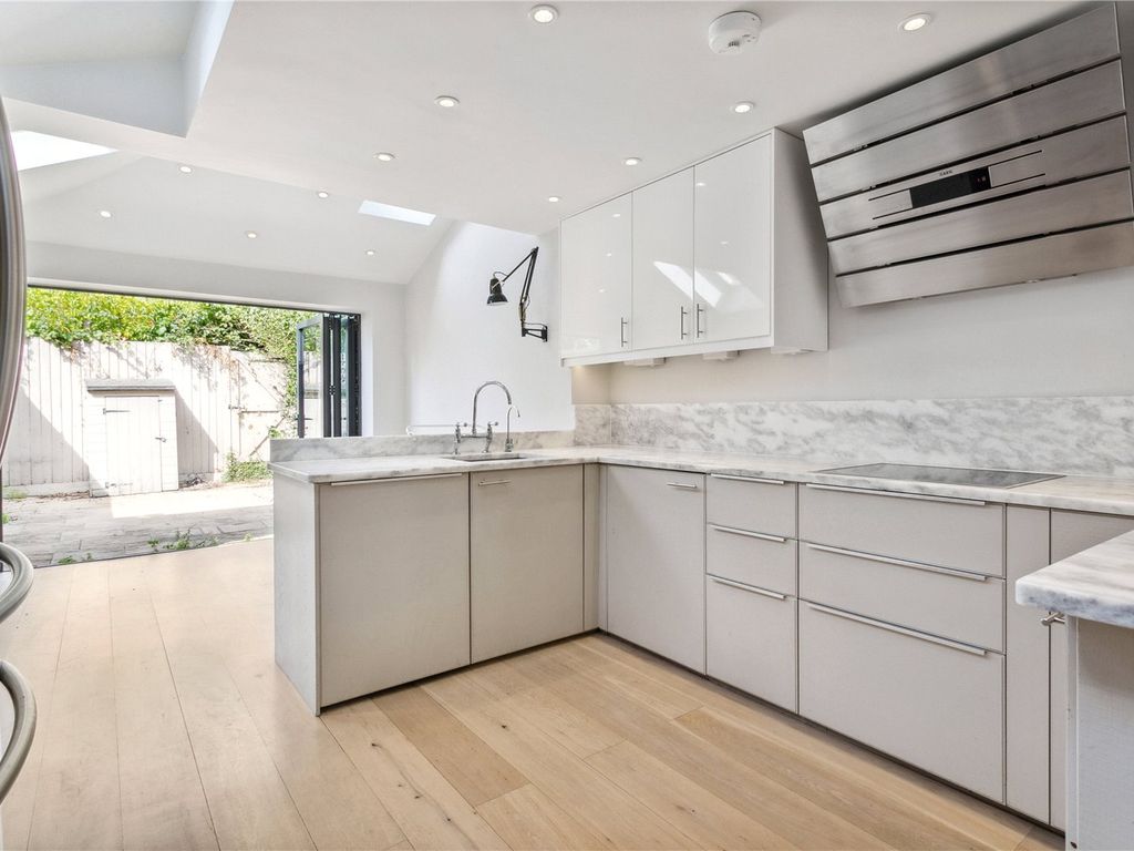 3 bed property for sale in Archway Street, Barnes SW13, £1,100,000