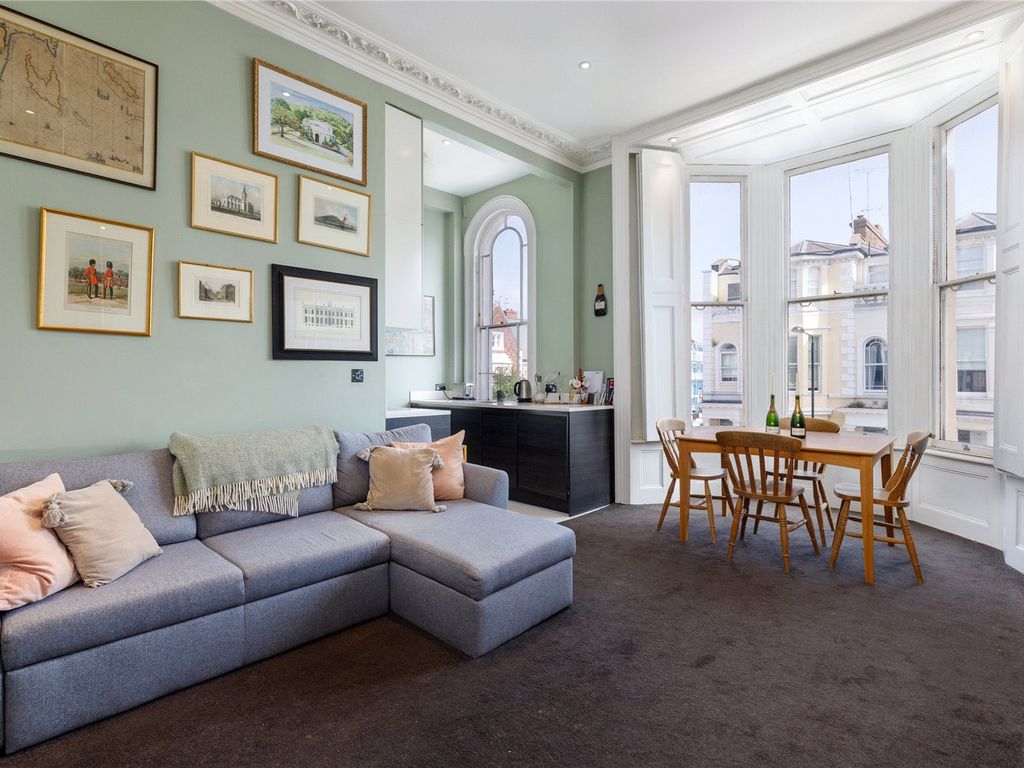 1 bed flat for sale in St. Anns Villas, London W11, £650,000