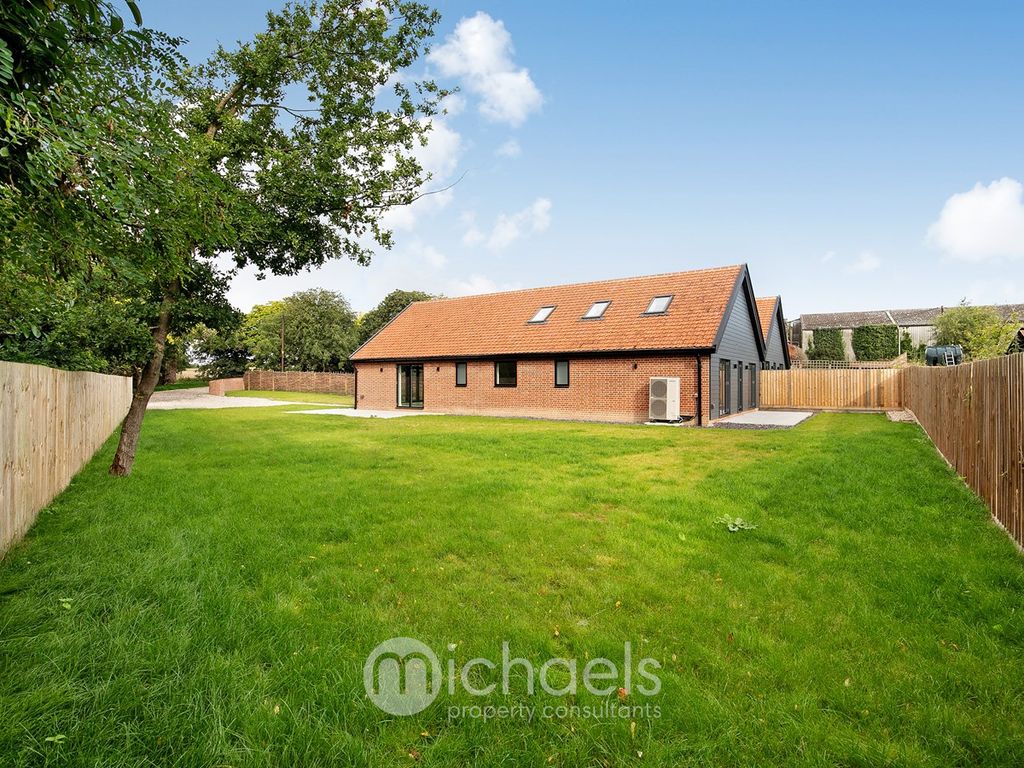 4 bed barn conversion for sale in Brook Road, Aldham, Colchester CO6, £750,000