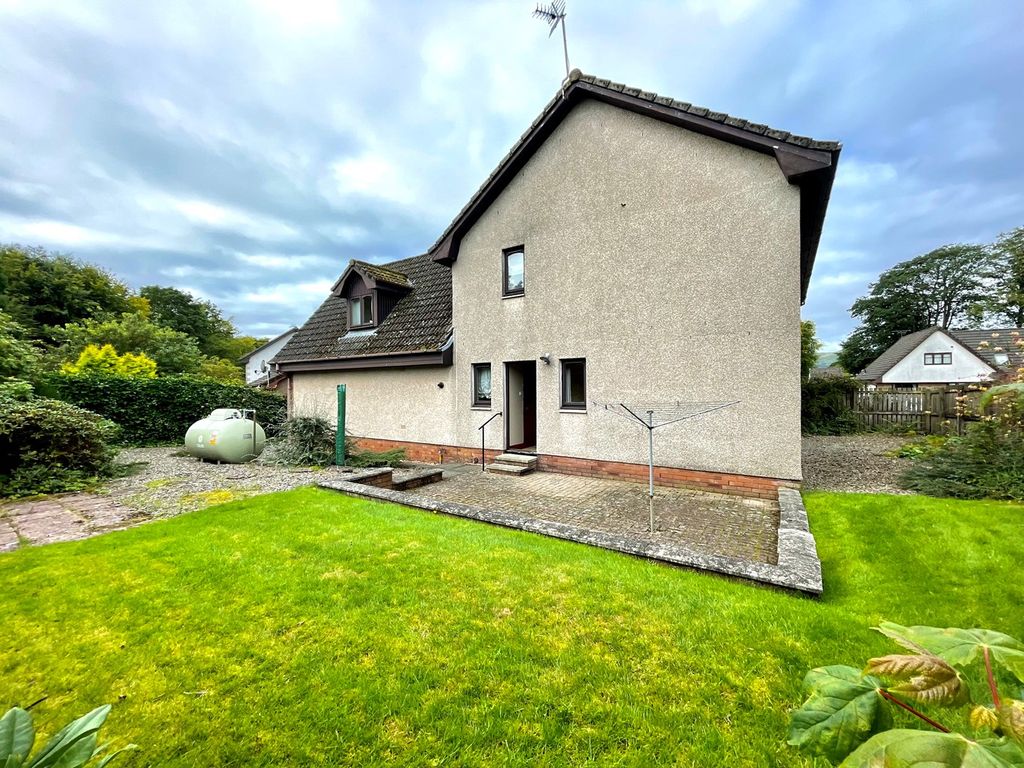 4 bed detached house for sale in 21 West Crook Way, Crook Of Devon, Kinross KY13, £370,000