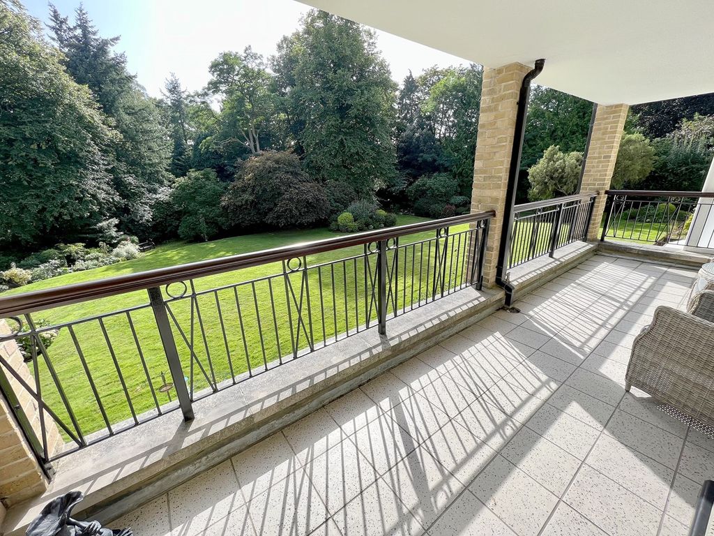 3 bed flat for sale in 14 Balcombe Road, Poole BH13, £800,000