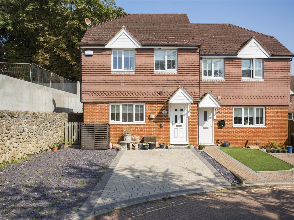 2 bed semi-detached house for sale in Meadow Bank Mews, Meadow Bank, West Malling ME19, £415,000