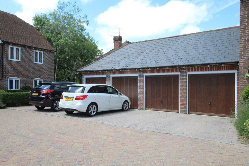 3 bed terraced house for sale in Sycamore Court, Findon Village, Worthing BN14, £450,000