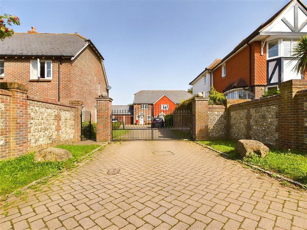 3 bed terraced house for sale in Sycamore Court, Findon Village, Worthing BN14, £450,000