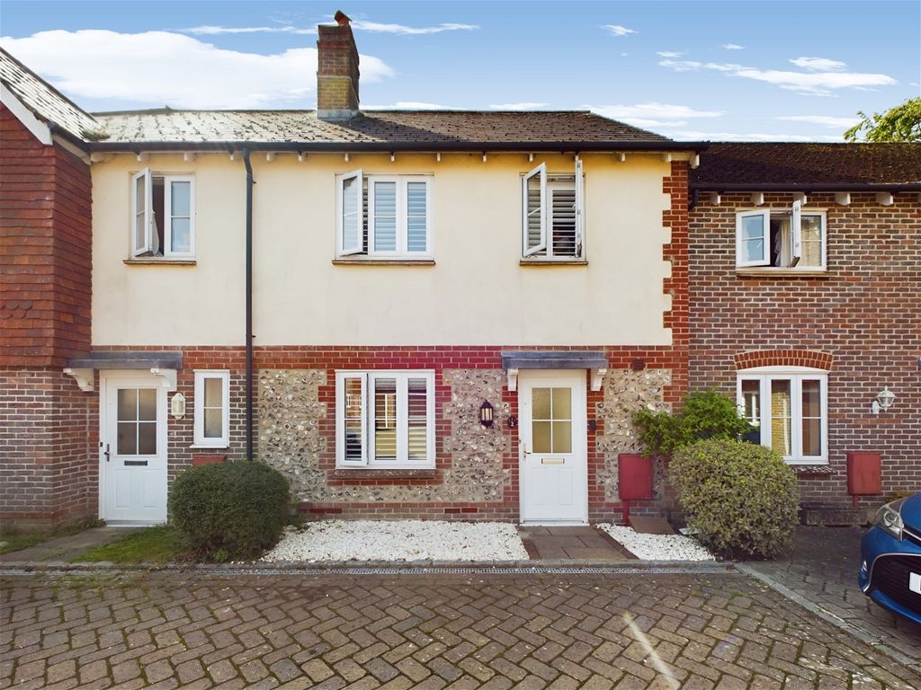 3 bed terraced house for sale in Sycamore Court, Findon Village, Worthing BN14, £450,000