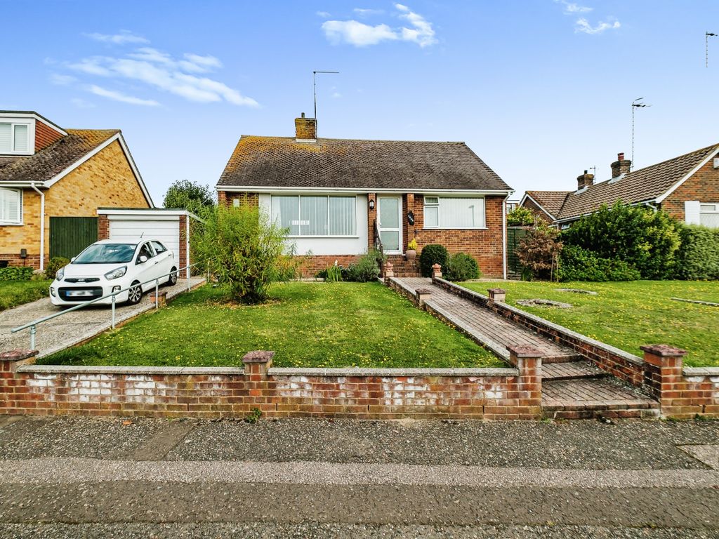 2 bed bungalow for sale in Heyshott Close, Lancing, West Sussex BN15, £475,000