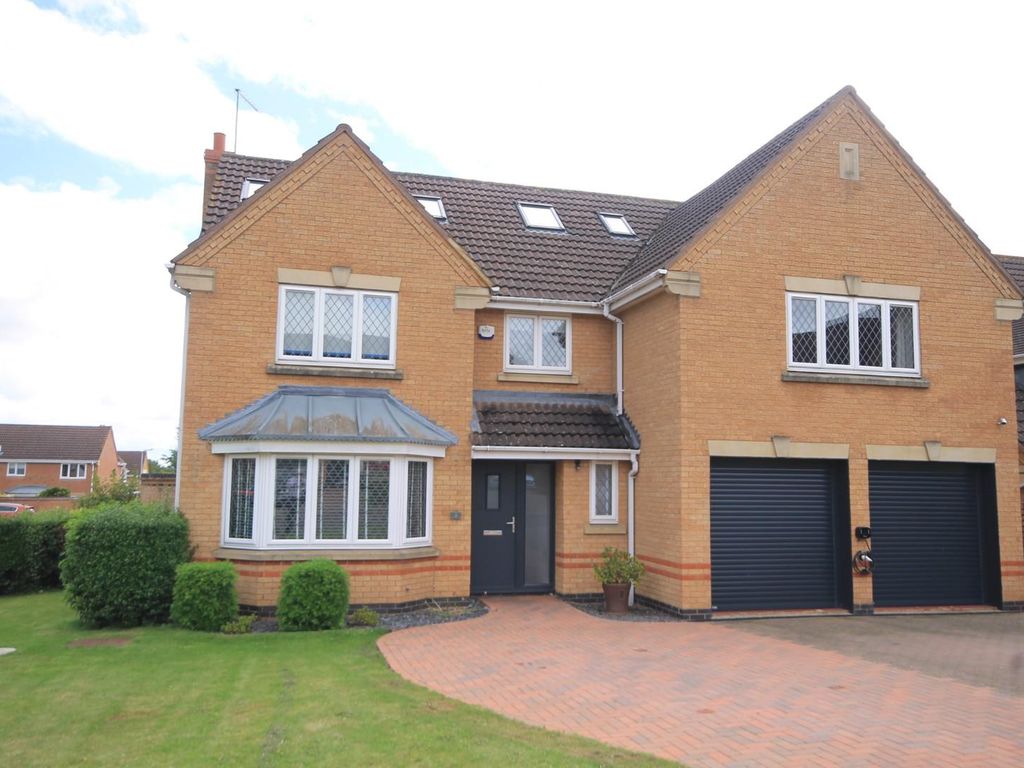 6 bed detached house for sale in Olde Forde Close, Brixworth, Northampton NN6, £650,000