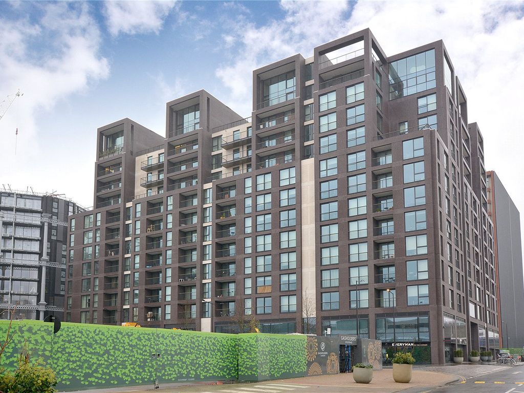 1 bed flat for sale in Freshwater Apartments, Plimsol Building, Kings Cross, London N1C, £750,000