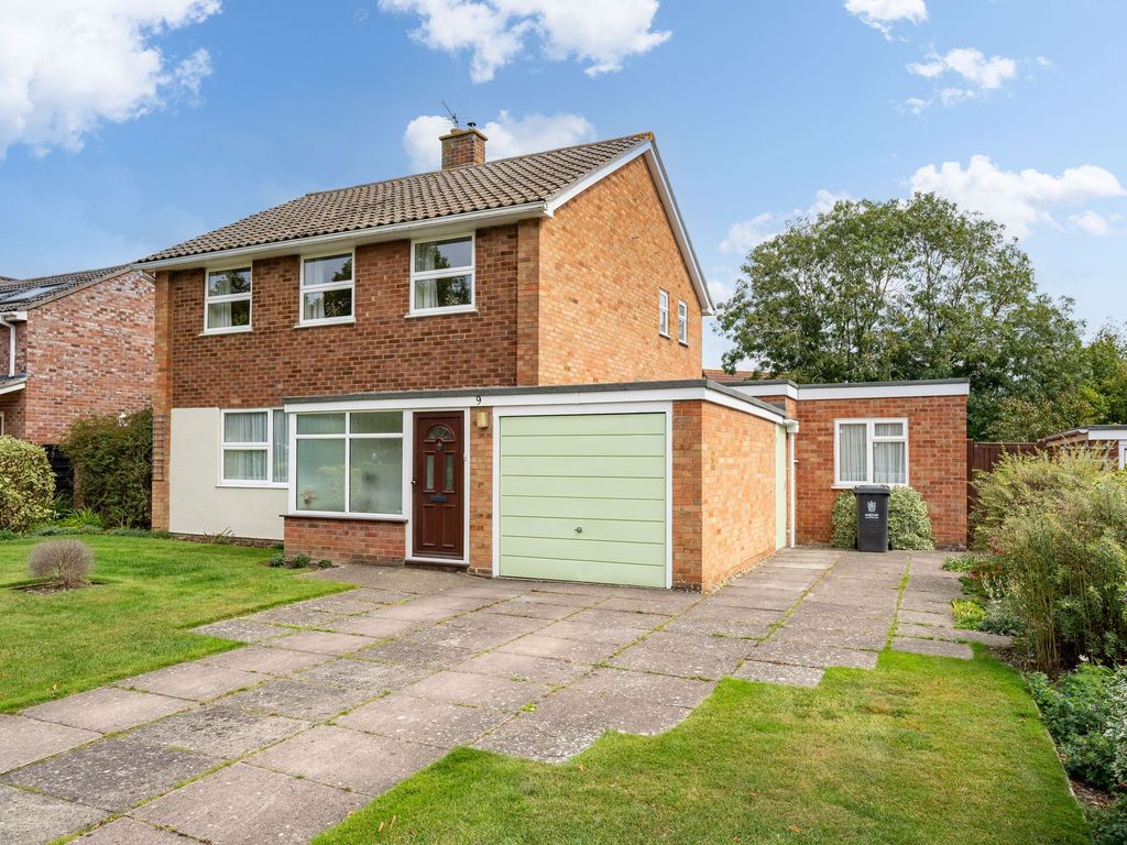 3 bed detached house for sale in Milner Road, Comberton CB23, £550,000