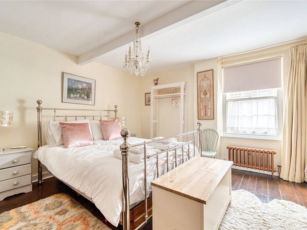 3 bed terraced house for sale in Seckford Street, Woodbridge, Suffolk IP12, £595,000