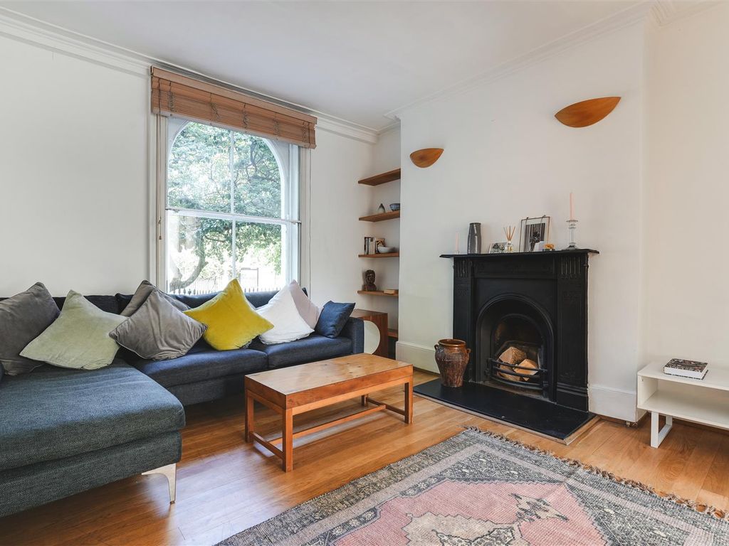 3 bed property for sale in Balls Pond Road, London N1, £1,400,000