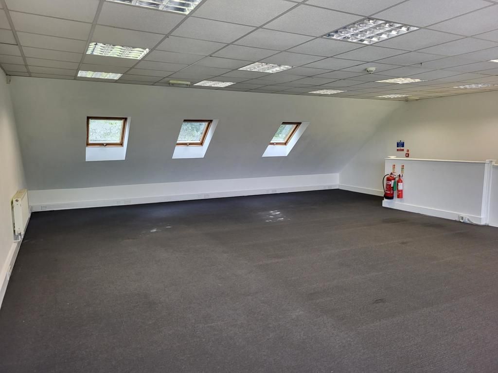 Office to let in Unit 10, Bournemouth Central Business Park, Southcote Road, Bournemouth, Dorset BH1, £23,000 pa