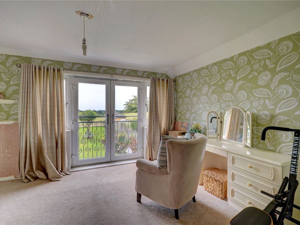 4 bed detached house for sale in Cofton Lake Road, Cofton Hackett, Birmingham B45, £625,000
