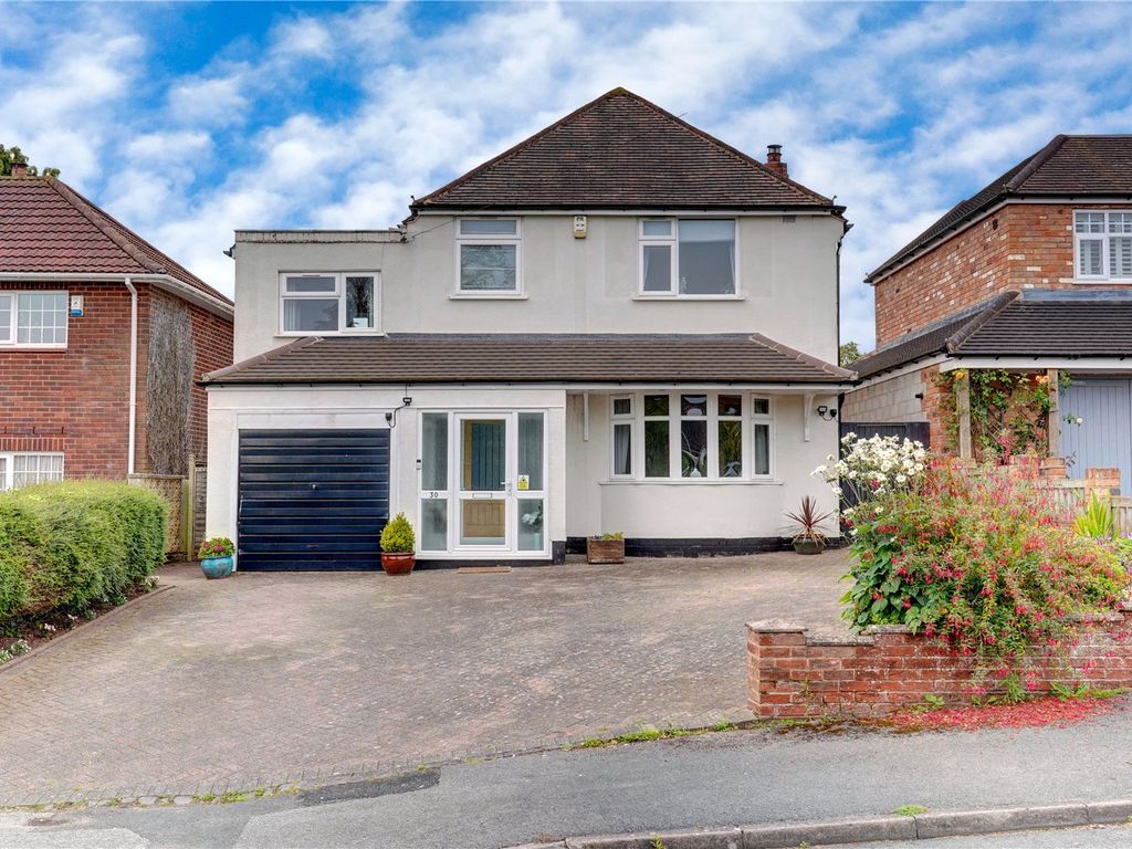 4 bed detached house for sale in Cofton Lake Road, Cofton Hackett, Birmingham B45, £625,000