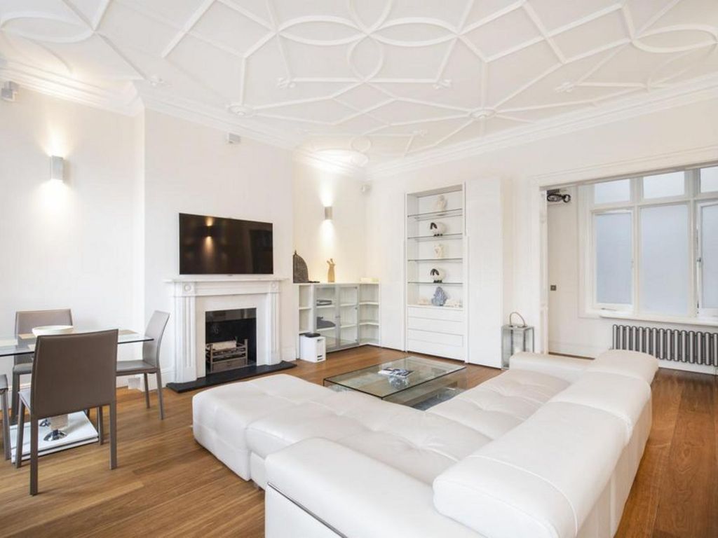 1 bed flat to rent in Mount Street, London, 2 W1K, £7,367 pcm