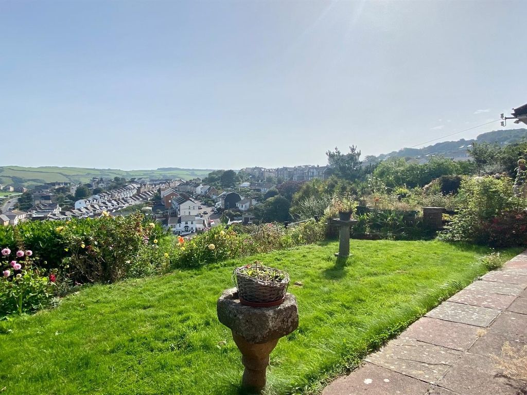 3 bed detached bungalow for sale in Ilfracombe EX34, £470,000