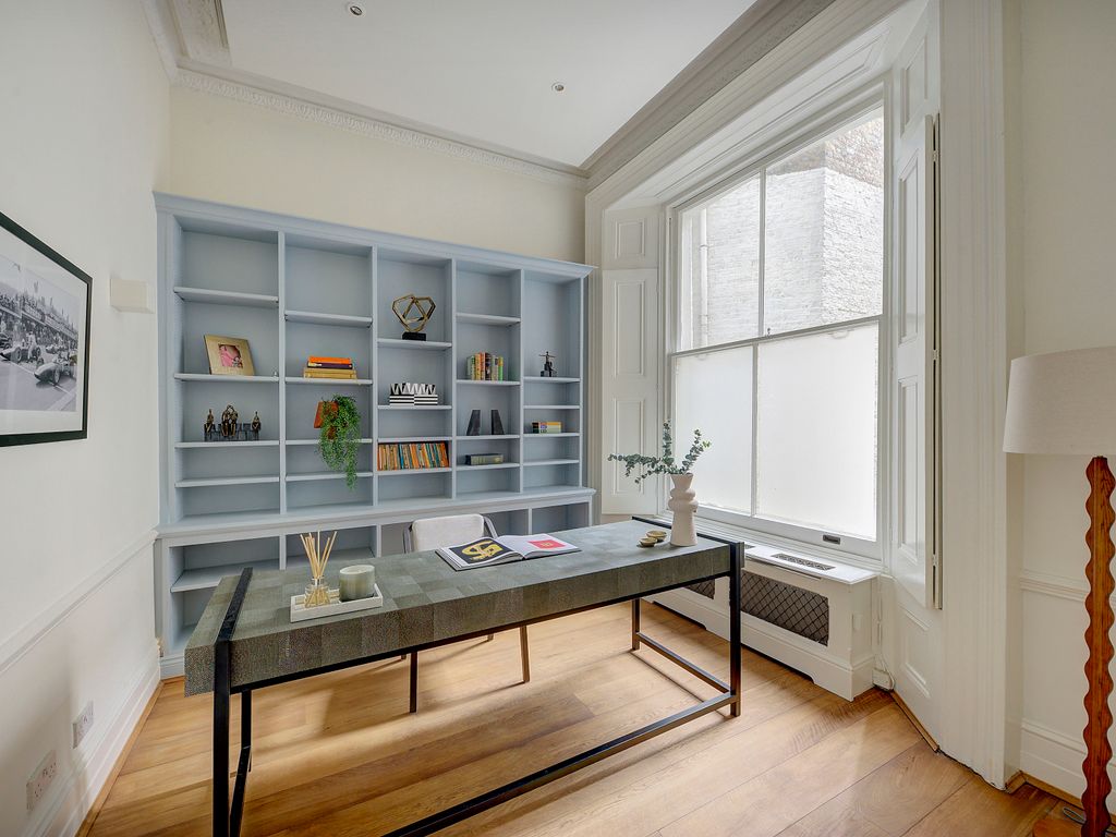 3 bed flat for sale in Linden Gardens, Notting Hill, London W2, £3,000,000