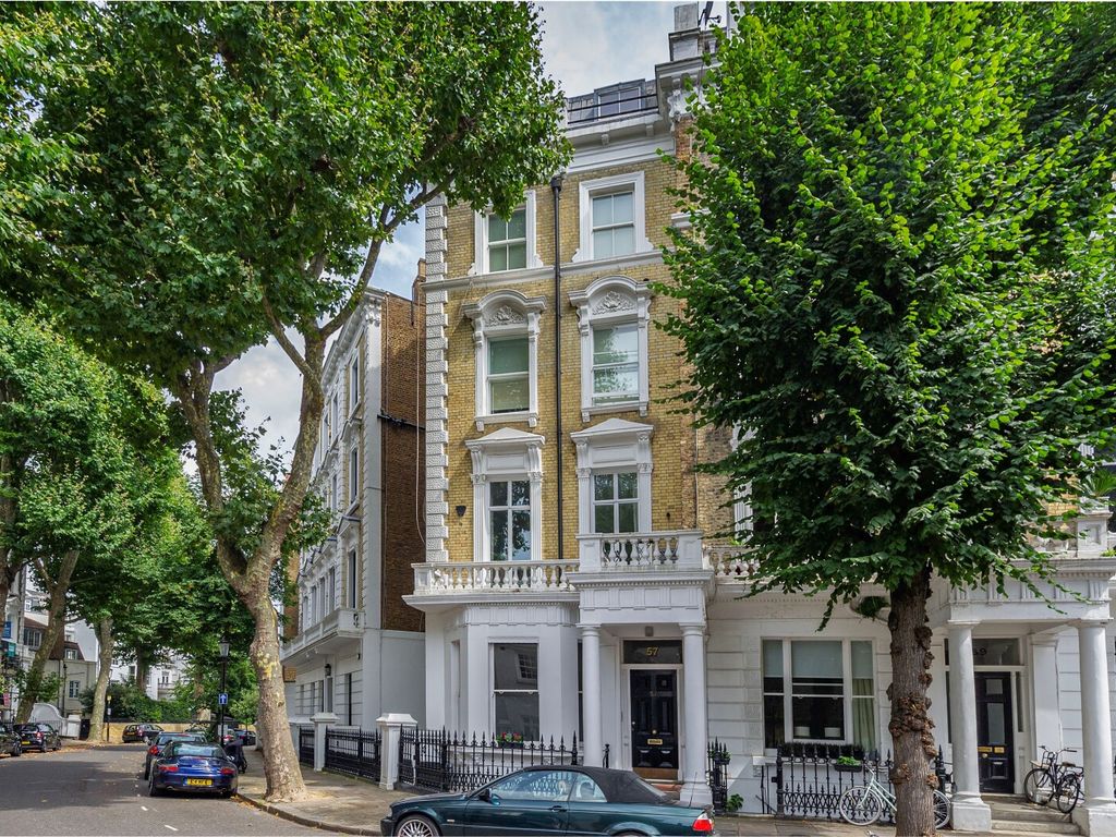 3 bed flat for sale in Linden Gardens, Notting Hill, London W2, £3,000,000