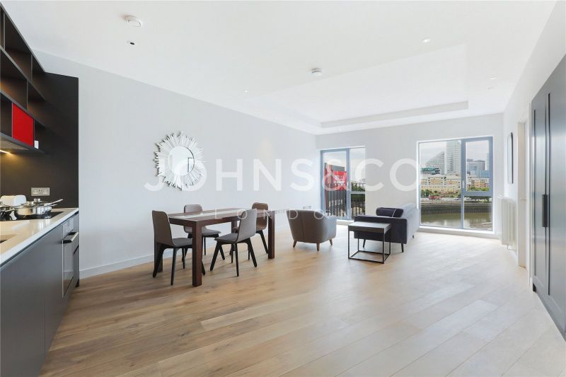 1 bed flat for sale in Java House, London City Island, London E14, £435,000