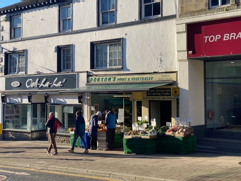 Retail premises to let in 42 Highgate, Kendal, Cumbria LA9, £12,500 pa