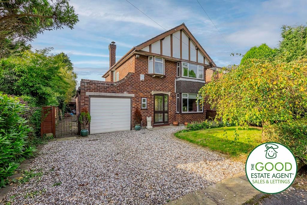 3 bed detached house for sale in Links Road, Wilmslow SK9, £570,000