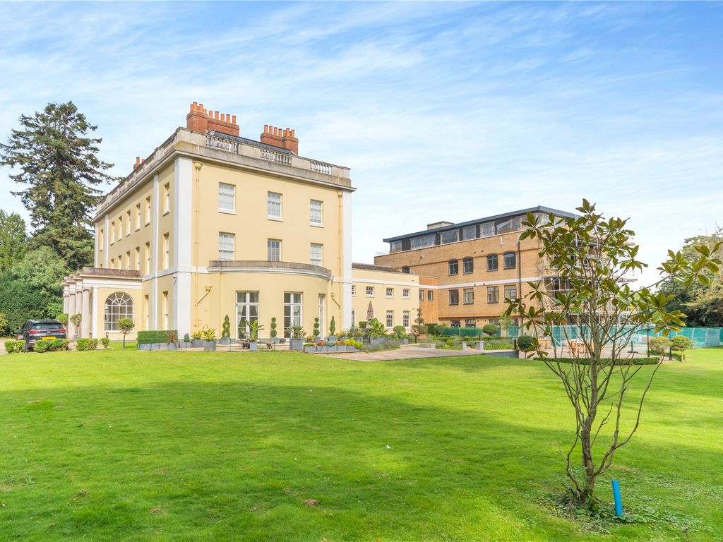 New home, 1 bed flat for sale in Westhorpe House, Marlow, Buckinghamshire SL7, £340,000