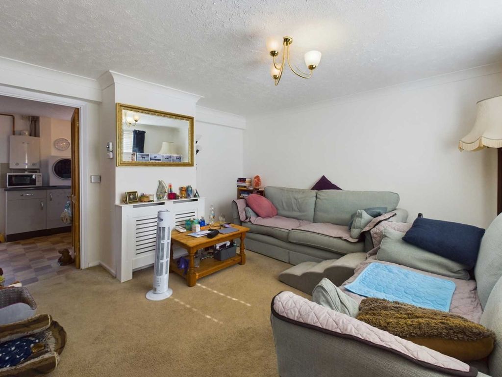 2 bed property for sale in Lucks Hill, Hemel Hempstead HP1, £340,000