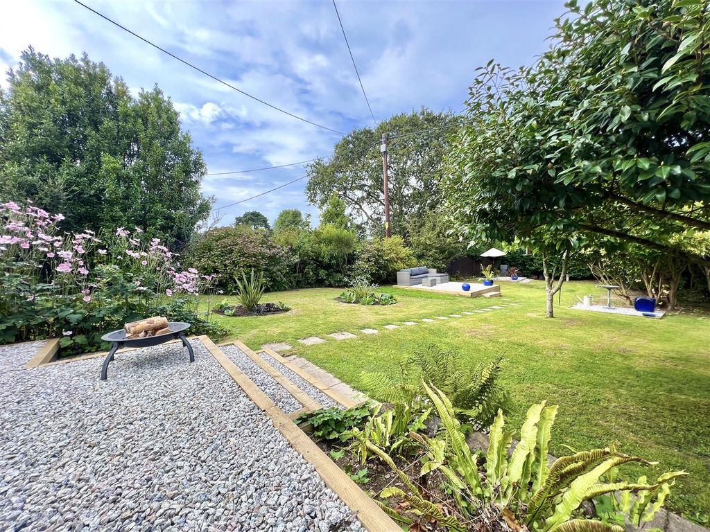 3 bed detached bungalow for sale in Haddon Way, Carlyon Bay, St. Austell PL25, £550,000