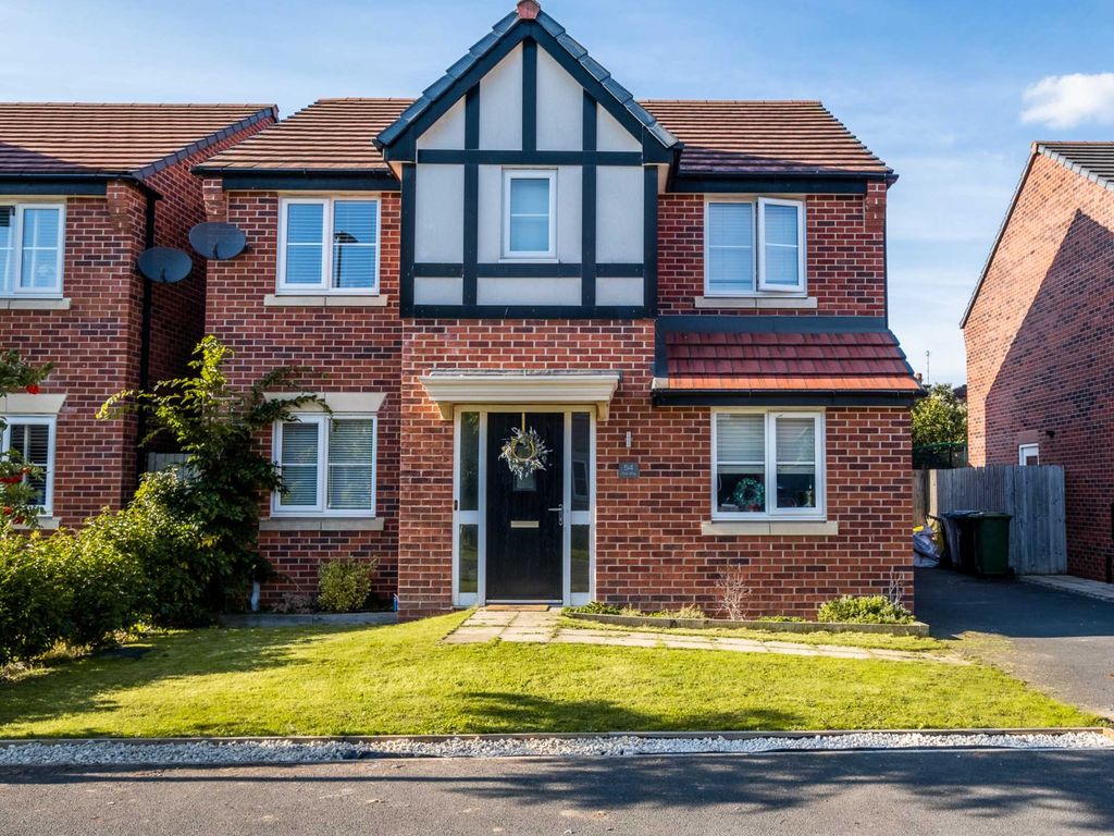 4 bed detached house for sale in Clive Way, Middlewich CW10, £350,000